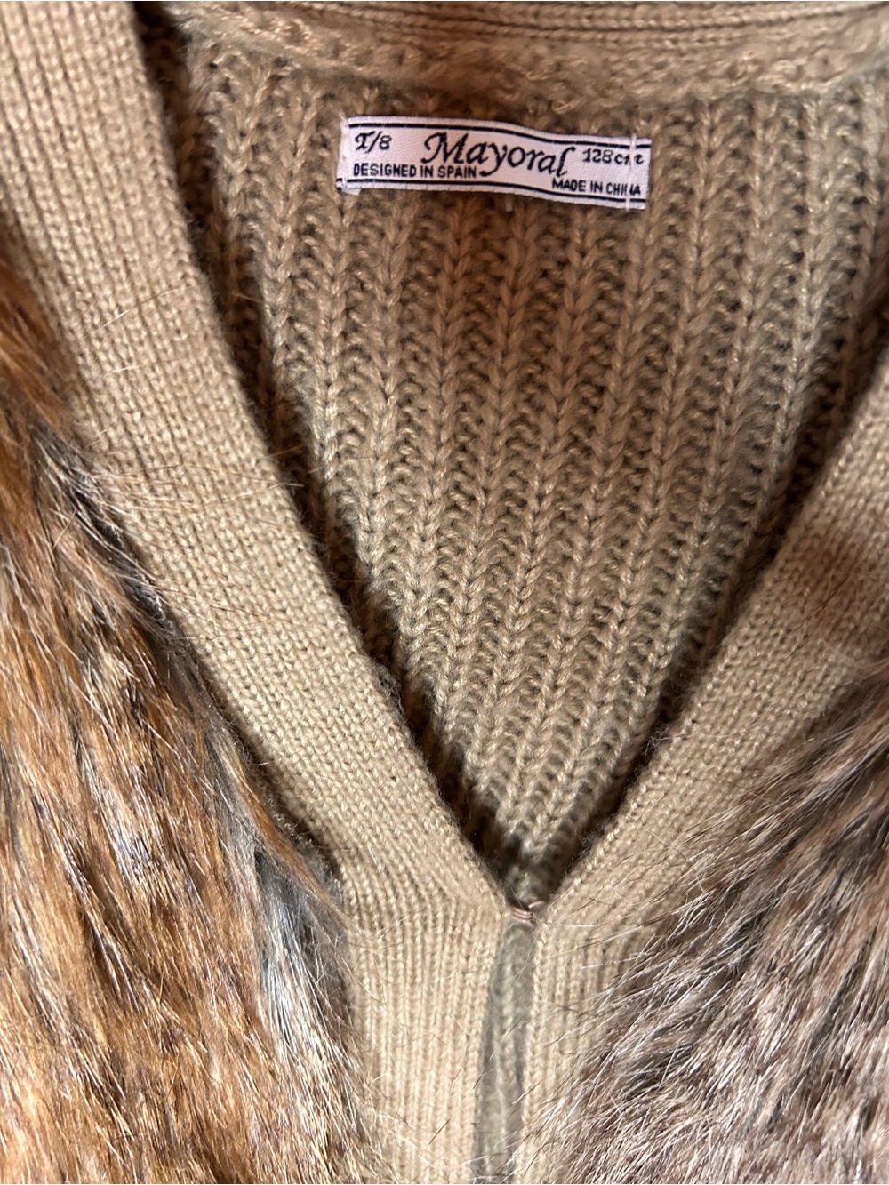 Mayoral Girls Faux Fur Sweater Vest Size 8 Brown Knit Boho Cozy Open Front - Picture 6 of 9